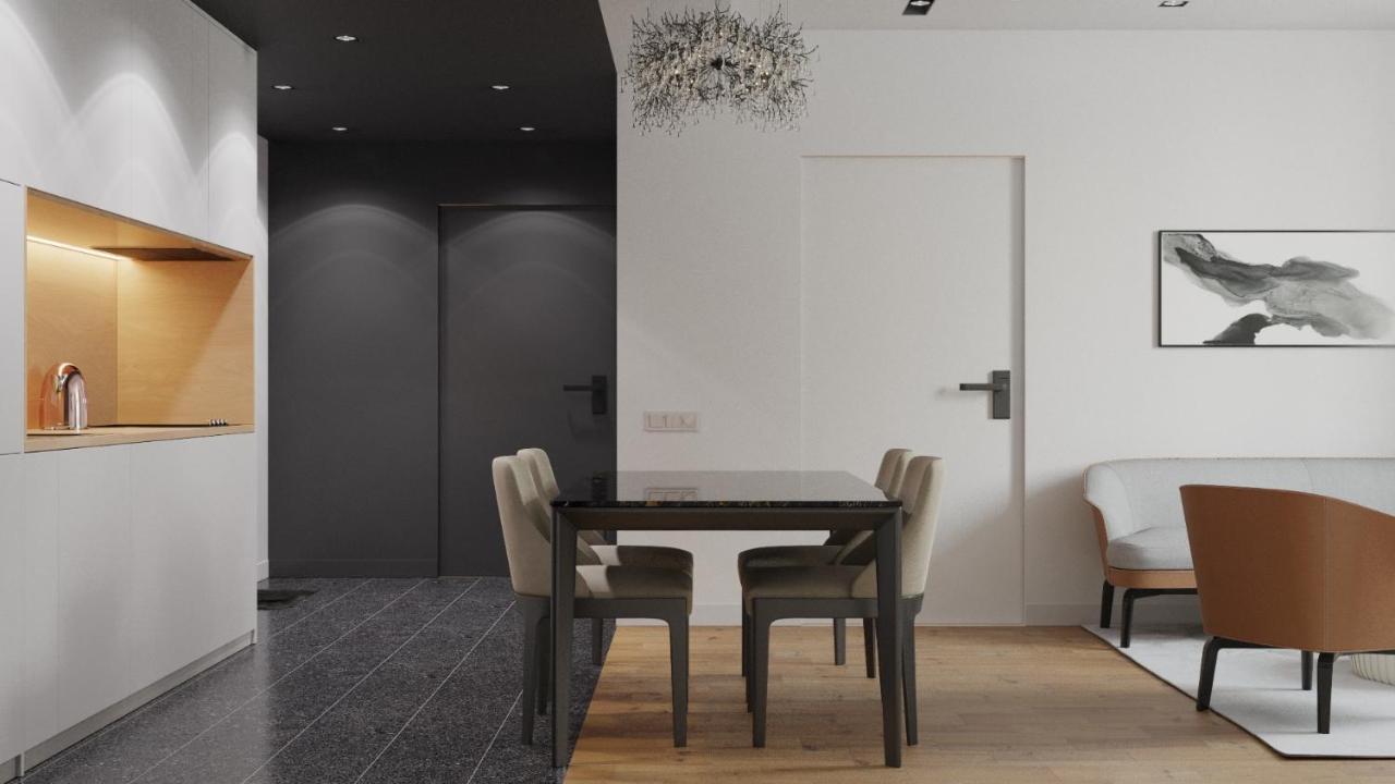 Hotel The Basilian Minsk, Curio Collection By Hilton Esterno foto